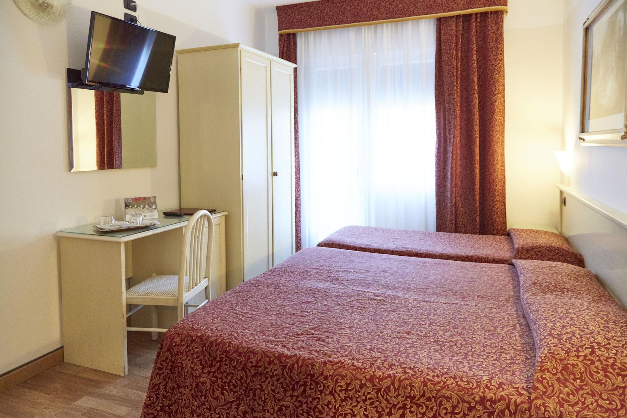 Hotel Adele 3*