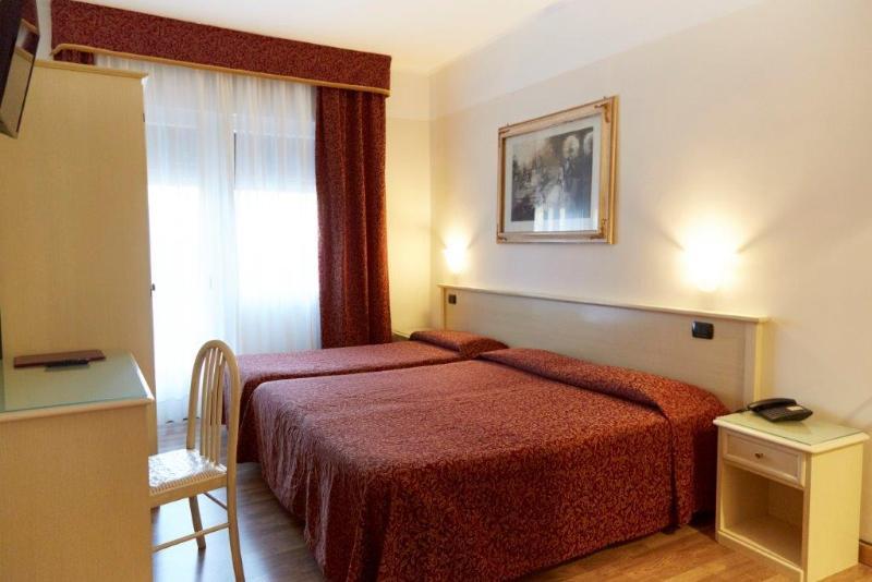 Adele Hotel