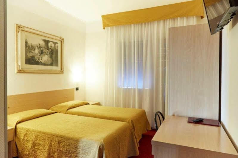 Hotel Adele